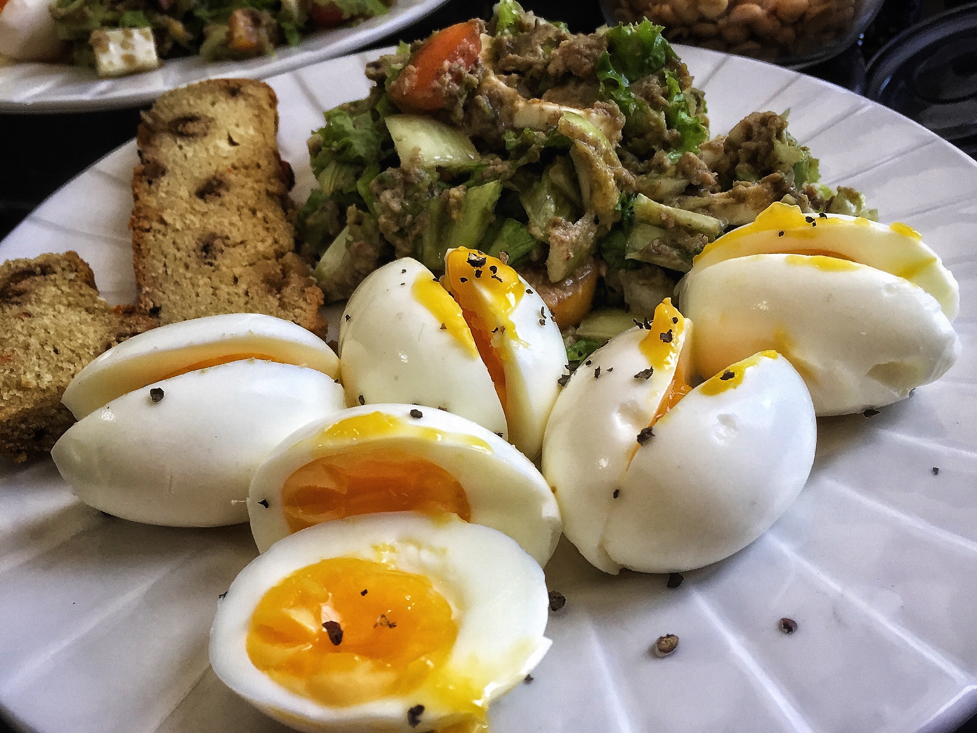 Boiled Eggs and Sardines Salad for Keto Pescetarian Breakfast