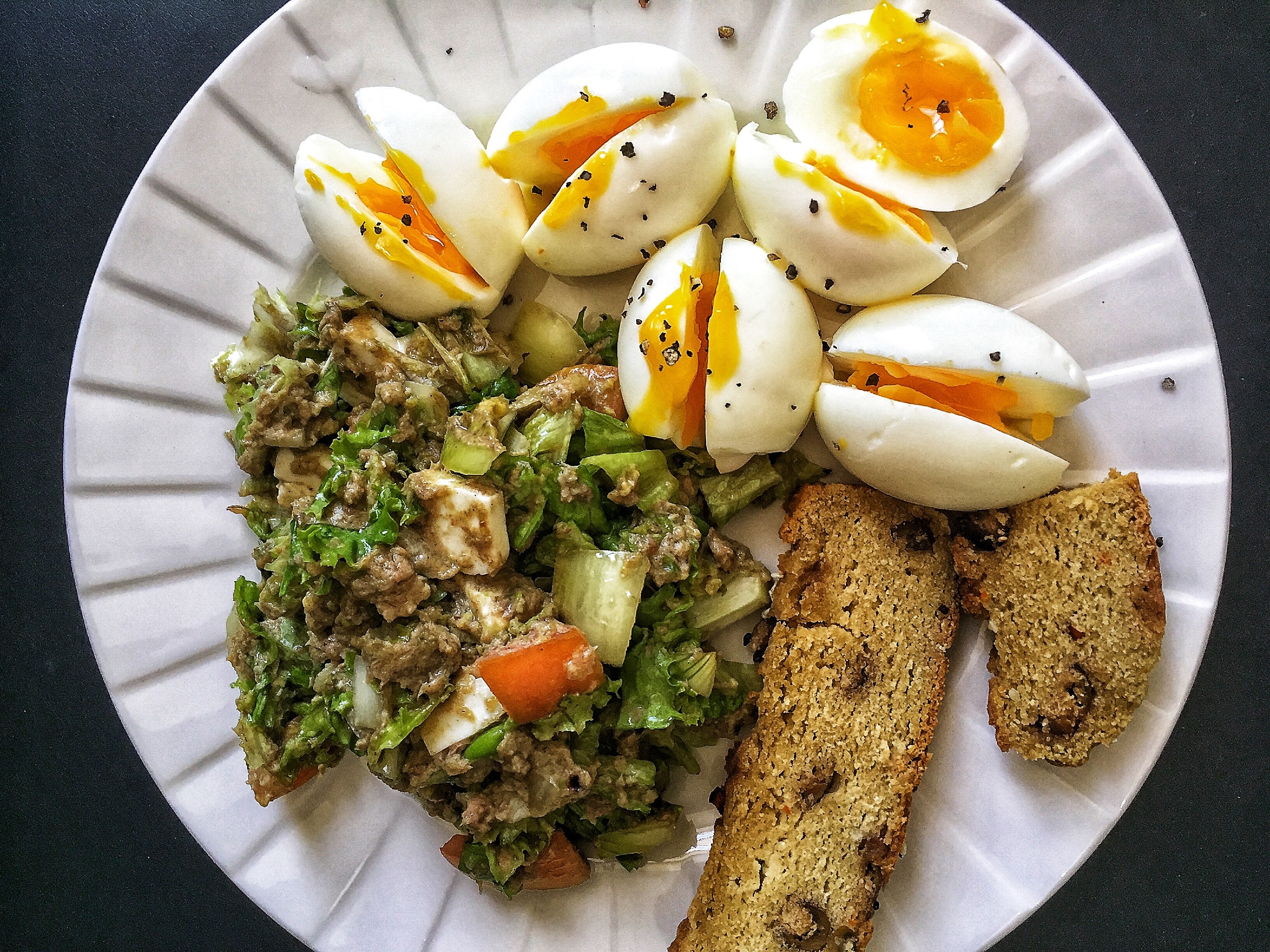 Boiled Eggs and Sardines Salad for Keto Pescetarian