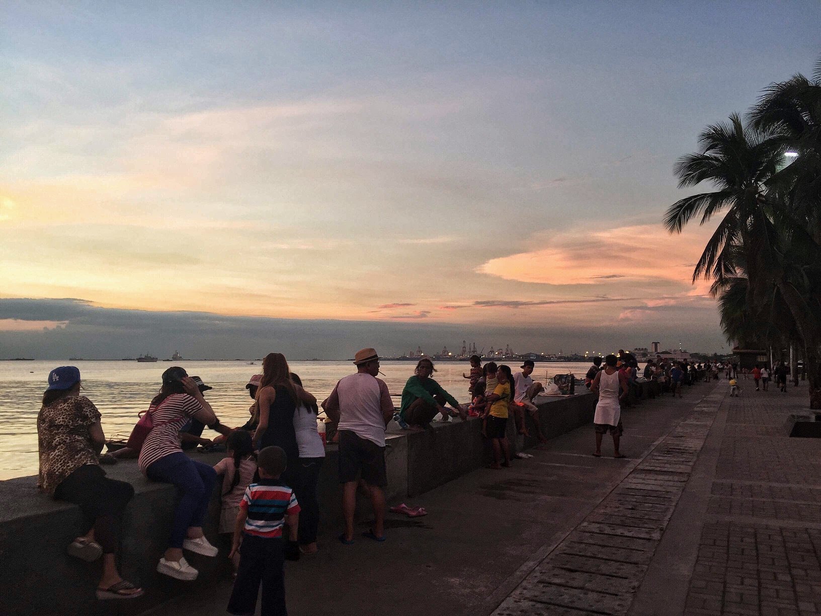 Filipinos Seaside Walkway