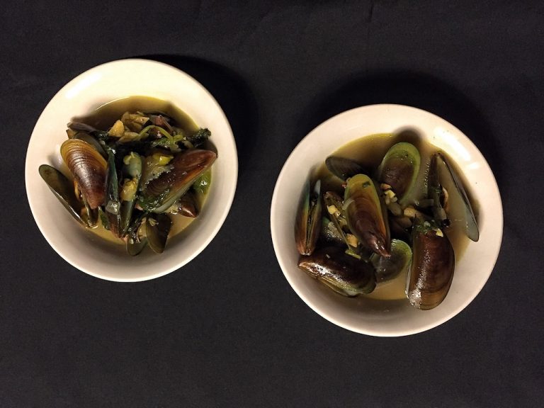 Keto Healthy Mussels Soup In Filipino Way Baran