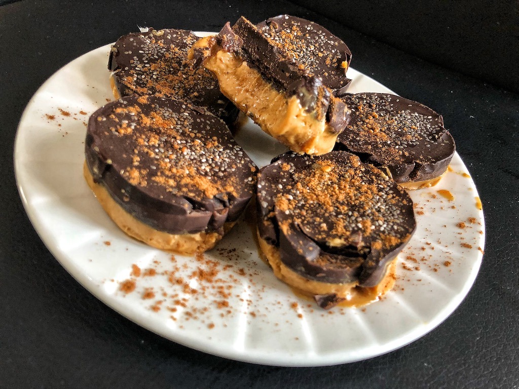 Healthy Keto Vegan Frozen Peanut Butter And Chocolate Cookies With Chia Seeds And No Sugar Cinnamon
