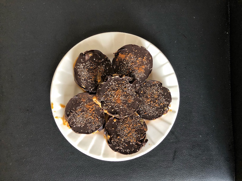 Healthy Keto Vegan Frozen Peanut Butter And Chocolate Cookies With Chia Seeds And No Sugar Kids