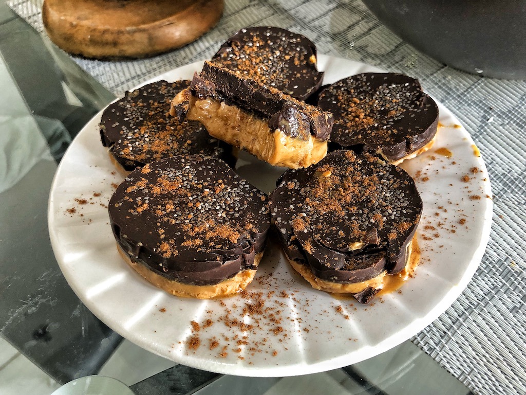 Healthy Keto Vegan Frozen Peanut Butter And Chocolate Cookies With Chia Seeds And No Sugar Quick Dessert