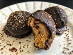 Healthy Keto Vegan Peanut Butter Coconut Flour Chocolate Truffles With No Sugar Quick Idea
