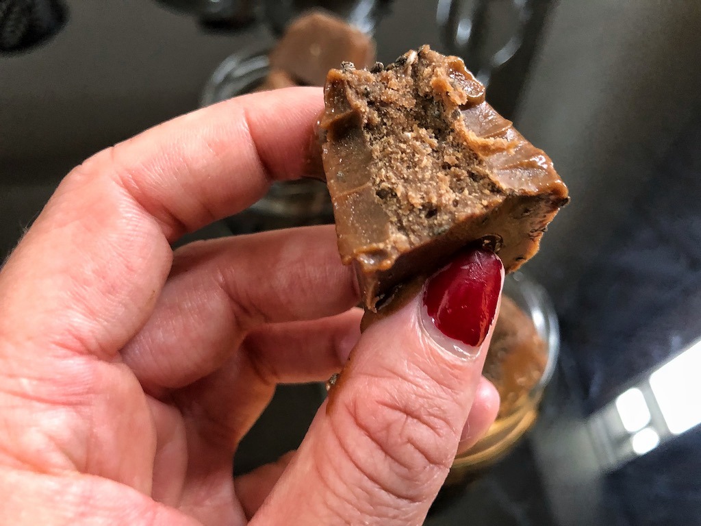 Healthy Peanut Butter Chocolate Fat Bombs For Dessert And Snack Melty