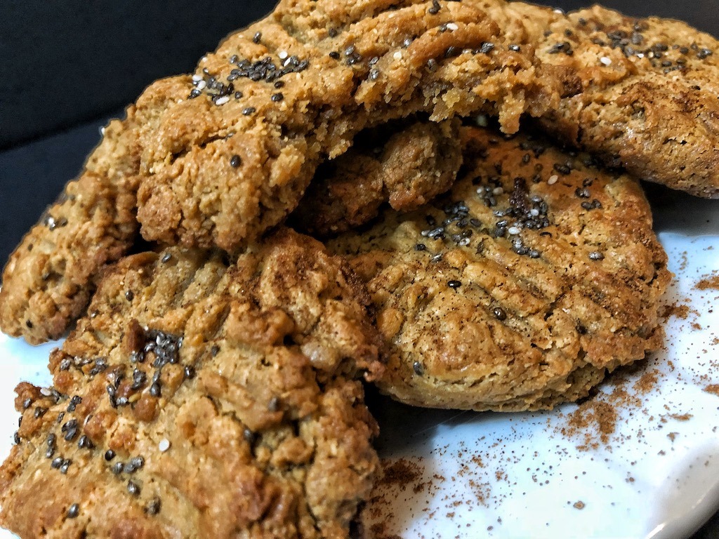 Quick Healthy Keto Low Carbs Peanut Butter Cookies From 3 Ingredients Party Kids