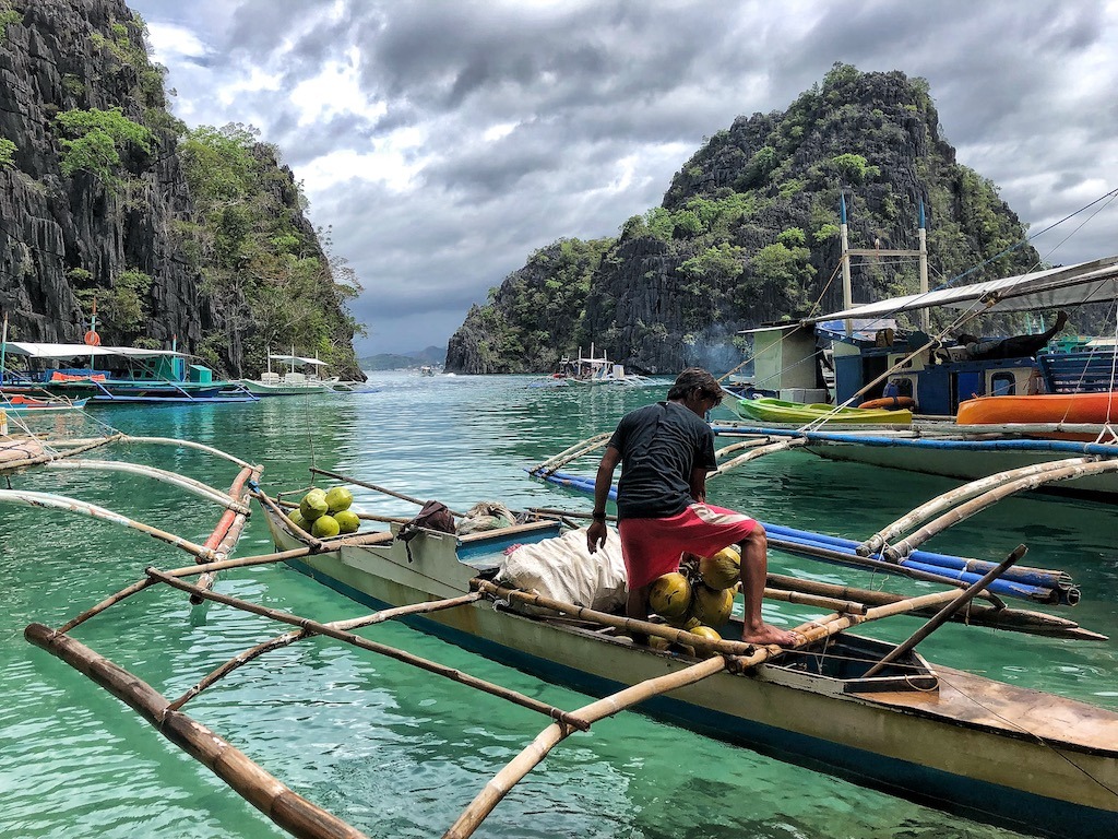 Things To Do in Coron While Raining Season – Photographic Account Kayangan Lake Filipino
