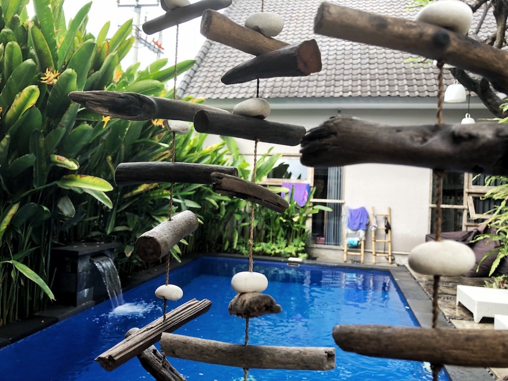Hostel Recommendation While Travelling to Kuta – Lokal Bali Hostel Chill