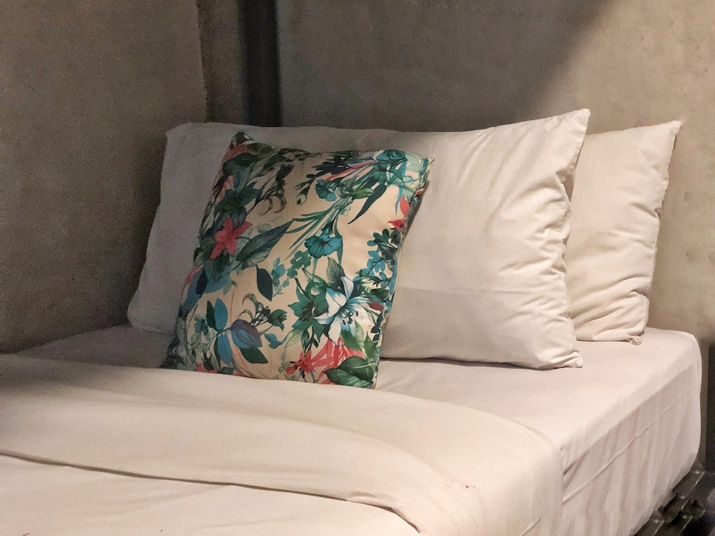 Hostel Recommendation While Travelling to Seminyak – Kosta Hostel Pillows
