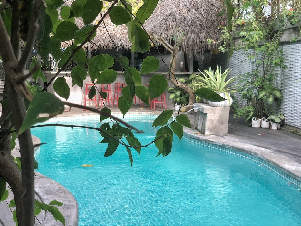 Hostel Recommendation While Travelling to Seminyak – Kosta Hostel Swimming Layout