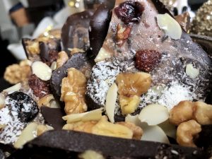 Dark Chocolate Pieces - Homemade Healthy Keto Quick Desserts