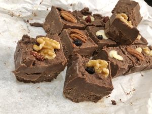Peanut Butter Chocolate Fudge - Keto Low Carb Sugar Free Dessert Bits