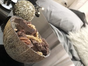 Peanut Butter Chocolate Fudge - Keto Low Carb Sugar Free Dessert Netlfix