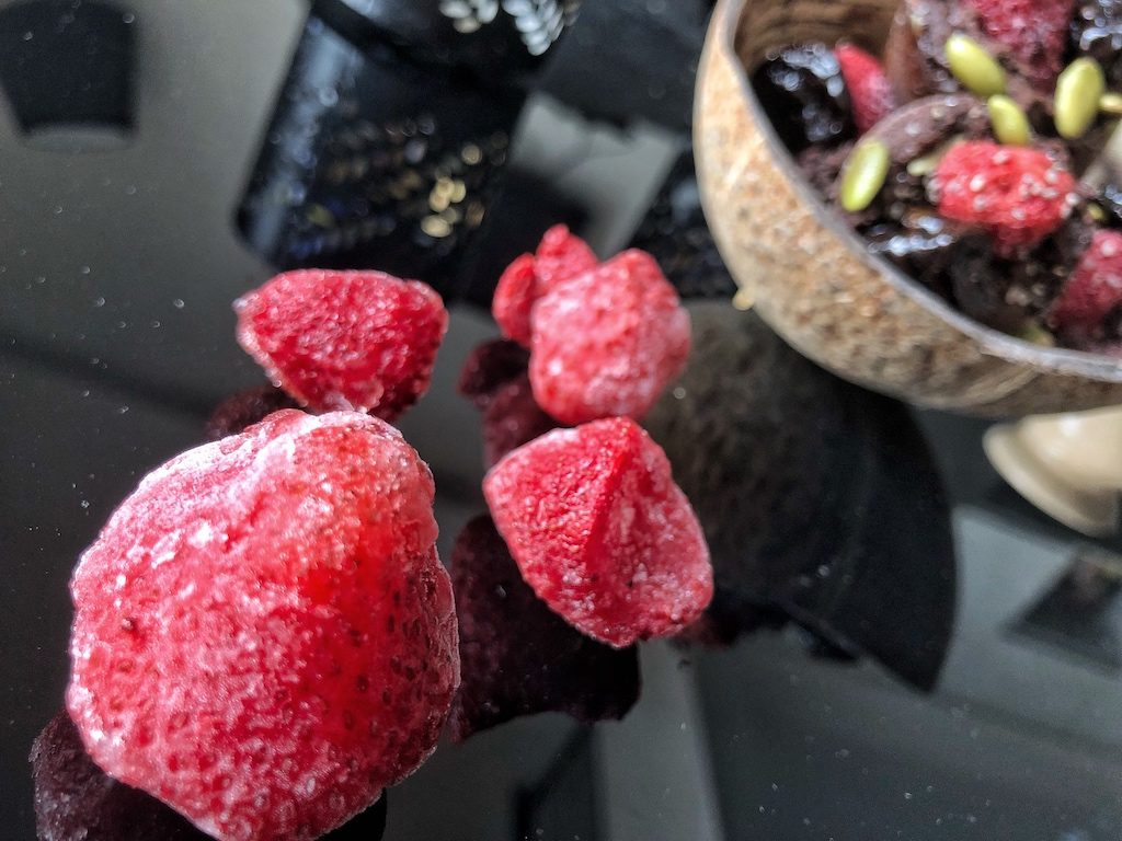 Strawberry Chocolate Cups - Easy Fit Keto Sugar Free Dessert